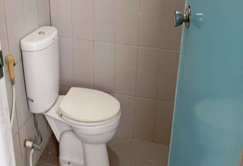 Отель Oyo 94133 Homestay Puspa Gemilang Syariah