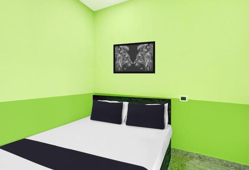 فندق Oyo Funtiniya Park And Resort