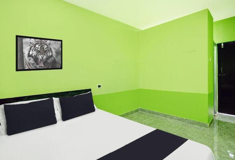 فندق Oyo Funtiniya Park And Resort