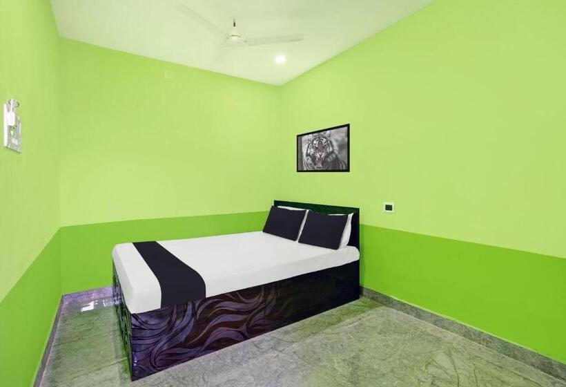 فندق Oyo Funtiniya Park And Resort