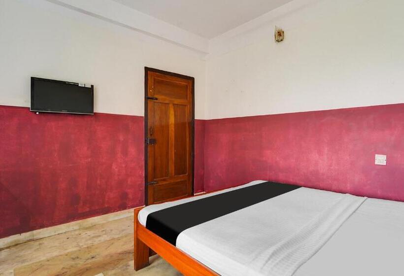 酒店 Oyo Sai Tourist Home