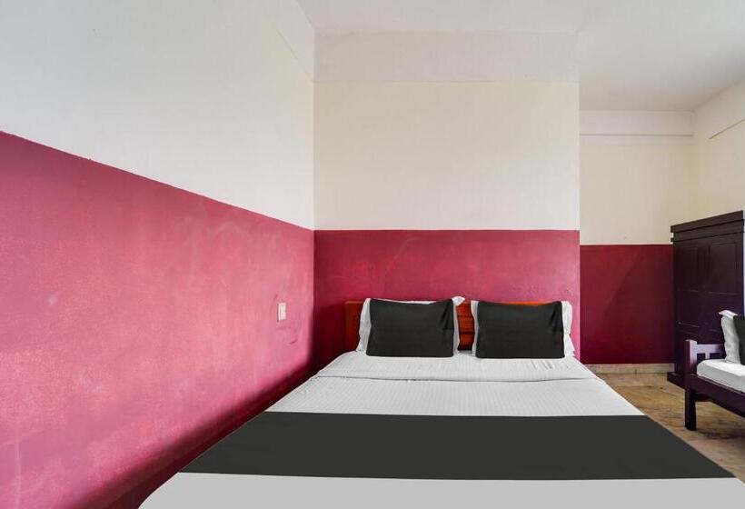 酒店 Oyo Sai Tourist Home