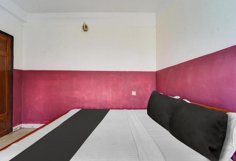 酒店 Oyo Sai Tourist Home