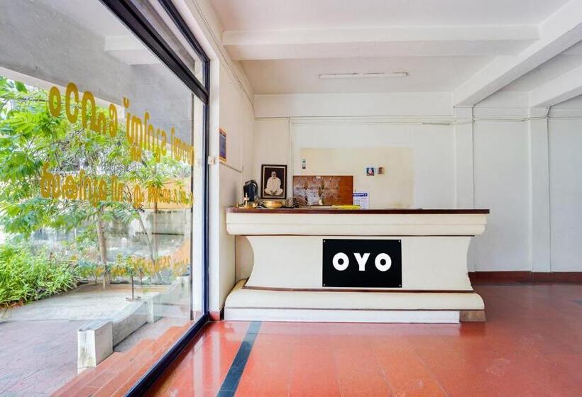 酒店 Oyo Sai Tourist Home