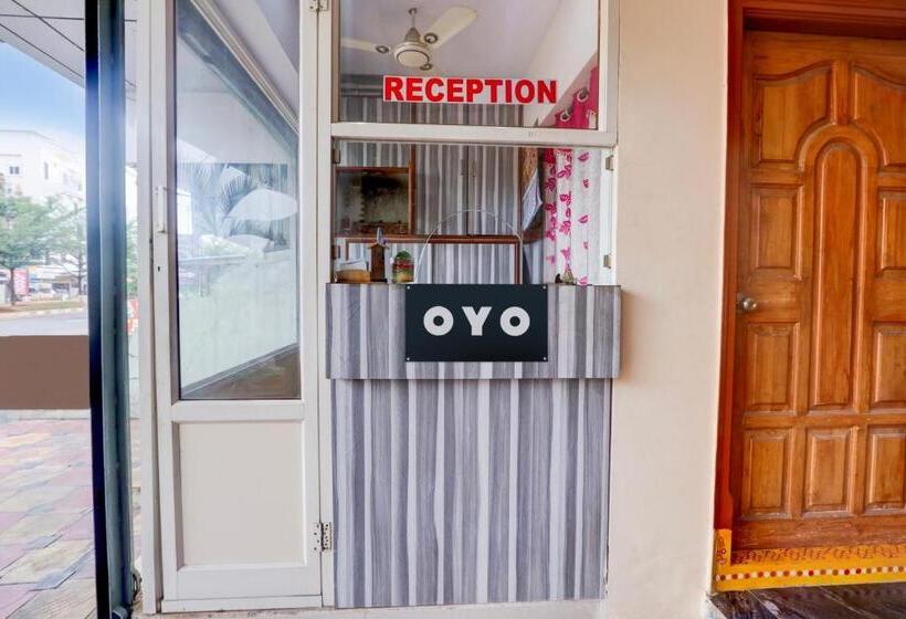 فندق Oyo Shiva Residency