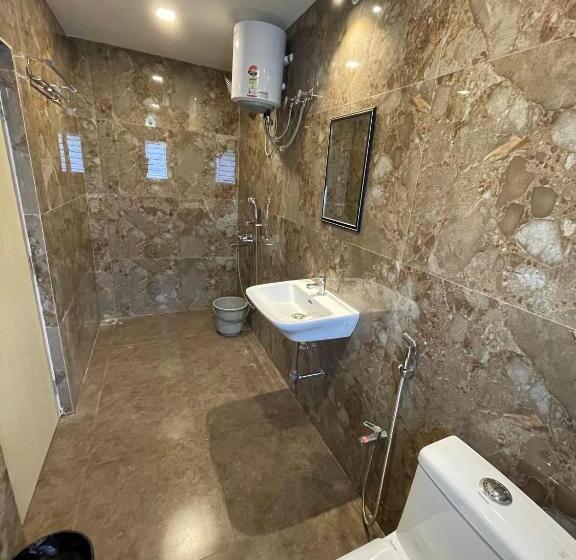 Отель The Blubell