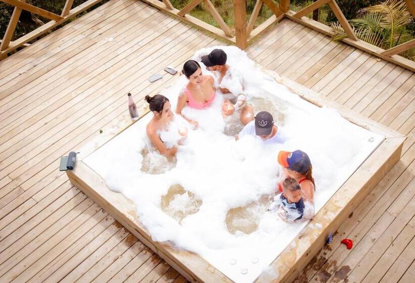 בית מלון כפרי Tierra Escondida Glamping