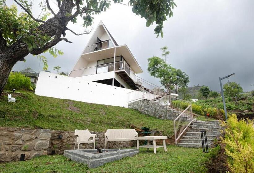 호텔 Tomorrowland Farms And Suites