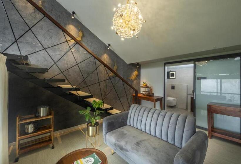 호텔 Tomorrowland Farms And Suites