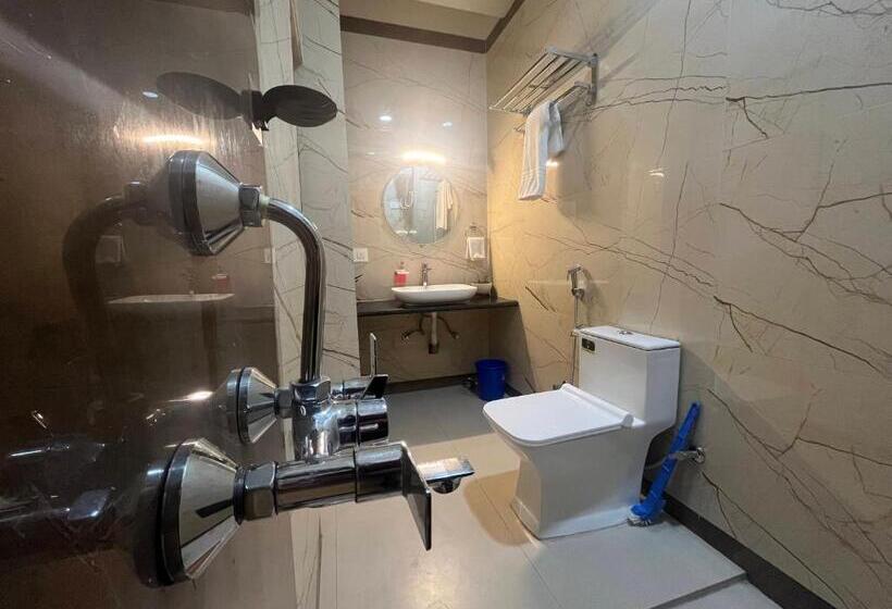 בית מלון כפרי Triveni Organic Farmstay & Cafe