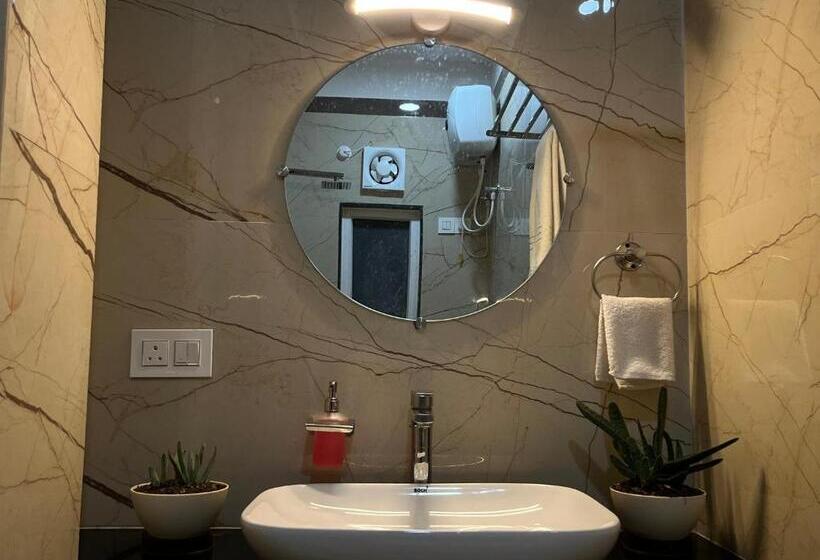 בית מלון כפרי Triveni Organic Farmstay & Cafe