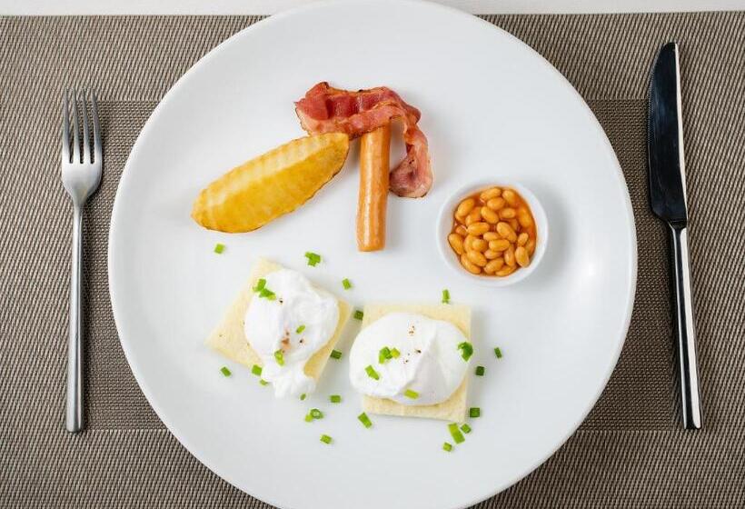 فندق Tunnel Urban Retreat