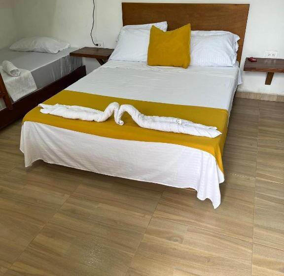 ホテル Campestre Super Piscina Villeta