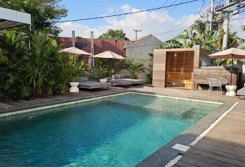 בית מלון כפרי Unit Space Village