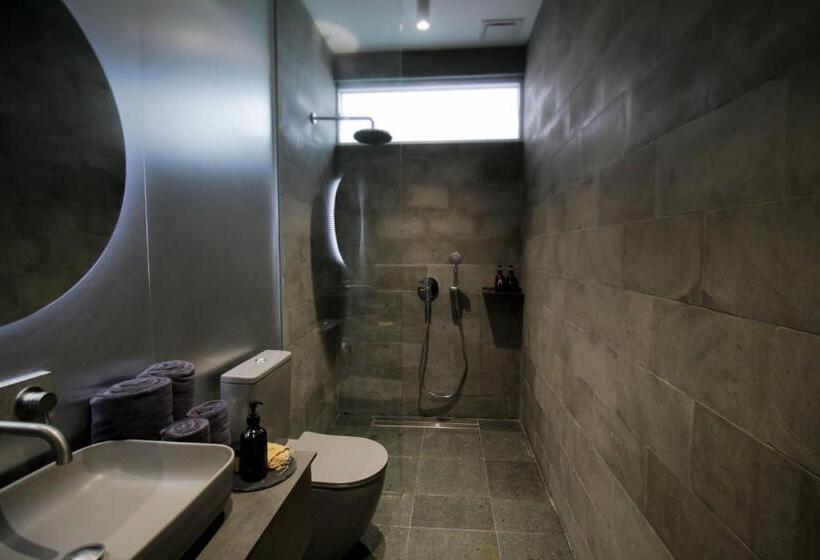 בית מלון כפרי Unit Space Village