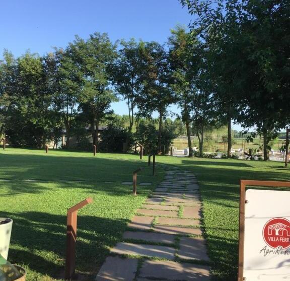 ホテル Villa Ferri Agriturismo Perke