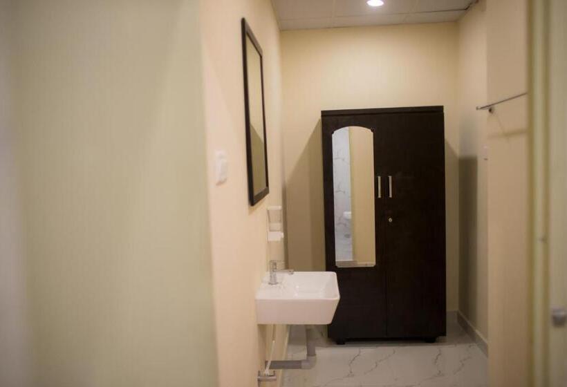 Отель Vr Paradise Inn