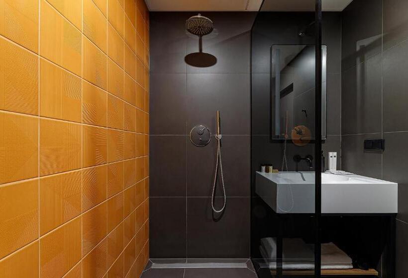 Lev Lifestyle Hotel   Maestro