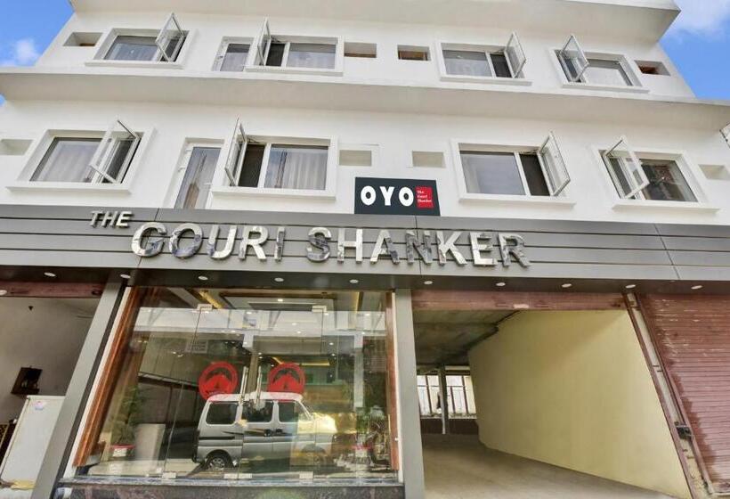 Super Hotel O Gauri Shankar