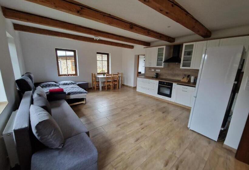 膳宿费 Apartmány Na Rychtě