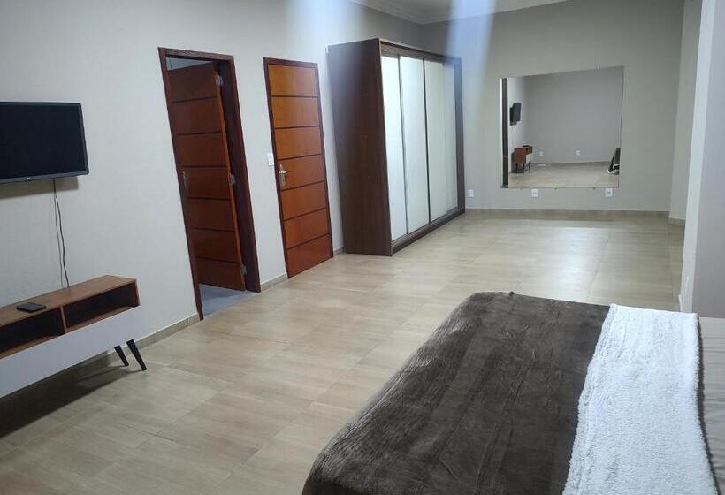 פנסיון Casa Do Welington