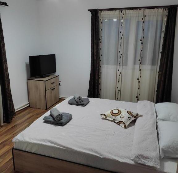 بنسيون Casa T&t