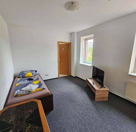 بنسيون Einfache Ubernachtung Mit Eigenem Bad