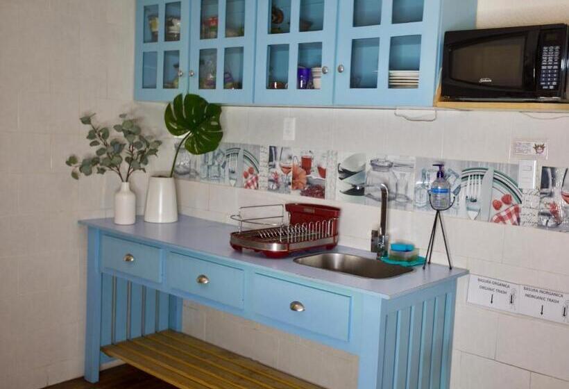 پانسیون Habitación Morada Luna Condesa 7