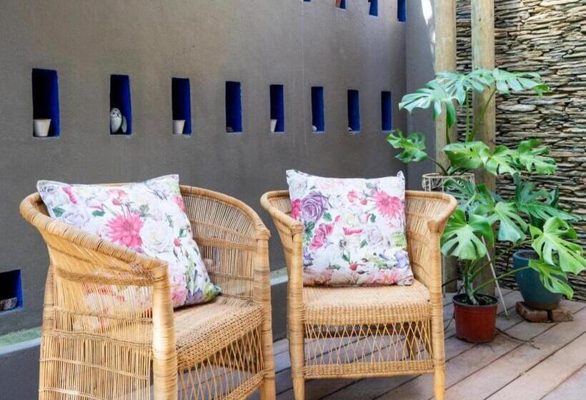 펜션 Kamala Karoo Sanctuary