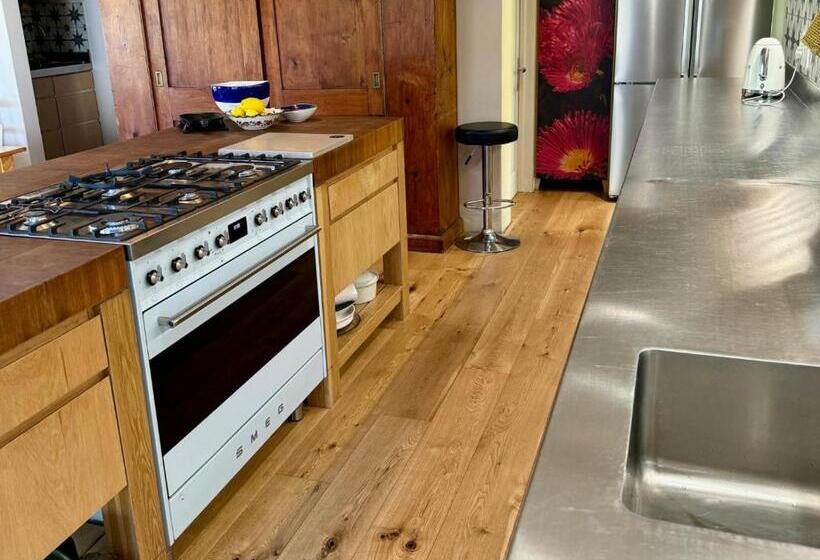 פנסיון Kamala Karoo Sanctuary