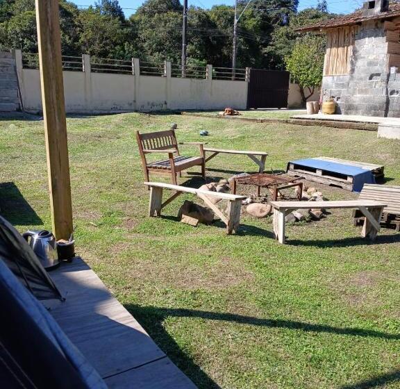 פנסיון Lá Casita Casa Familiar Hospedagem E Camping Urbano