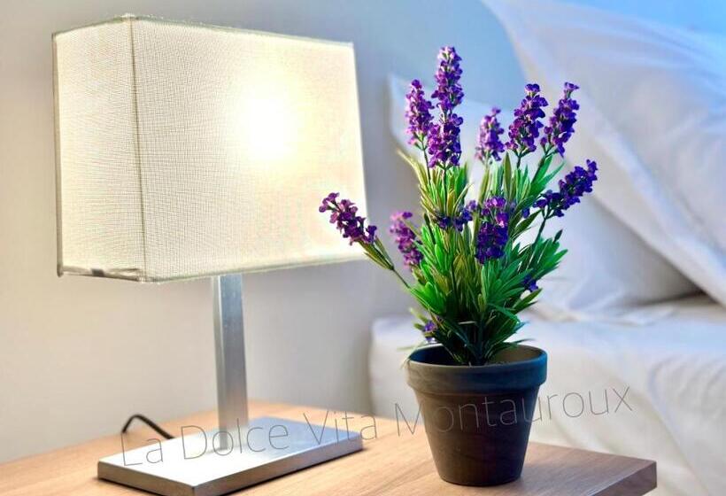 פנסיון La Dolce Vita Montauroux