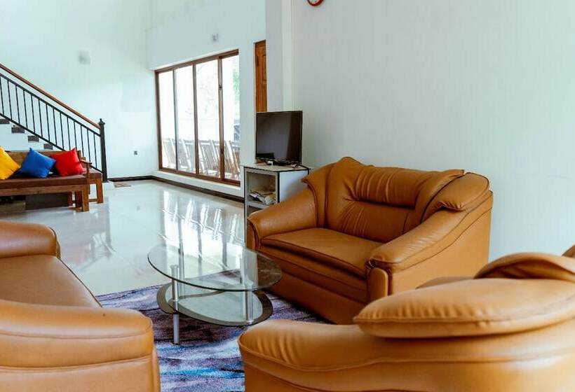 膳宿费 Lake Wind Villa Anuradhapura