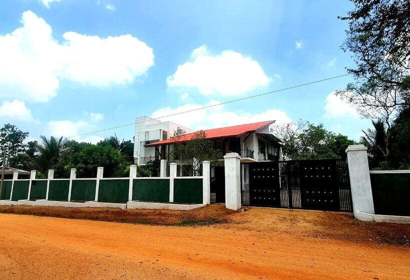 膳宿费 Lake Wind Villa Anuradhapura