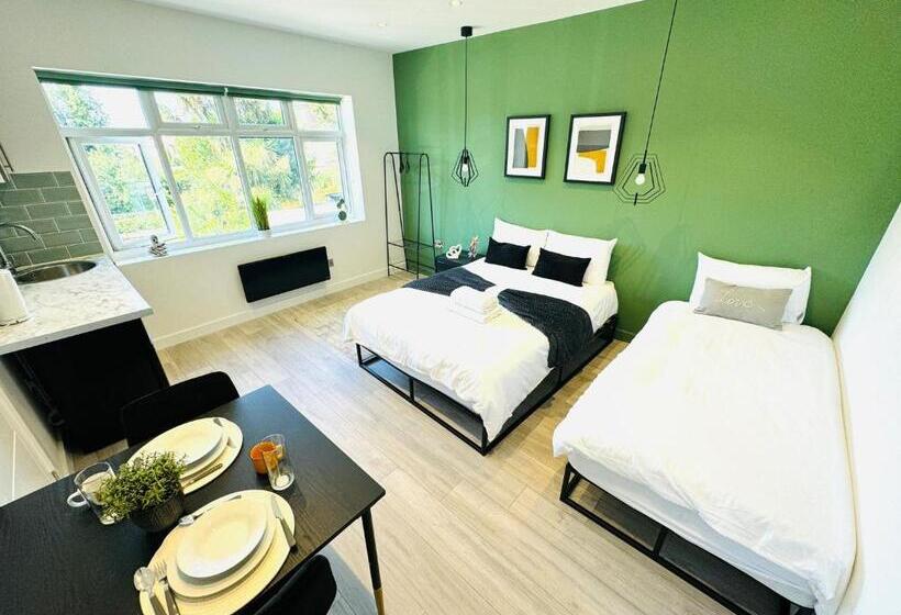 Пансион London City Center, High Standard, Super Location