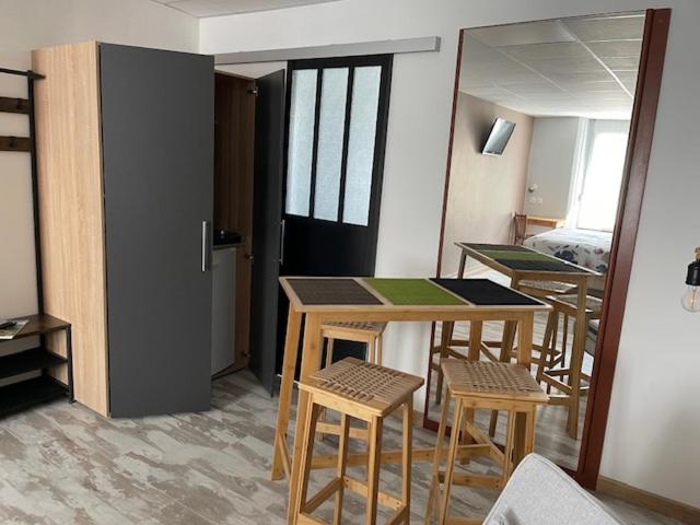 膳宿费 Matyzmontagne