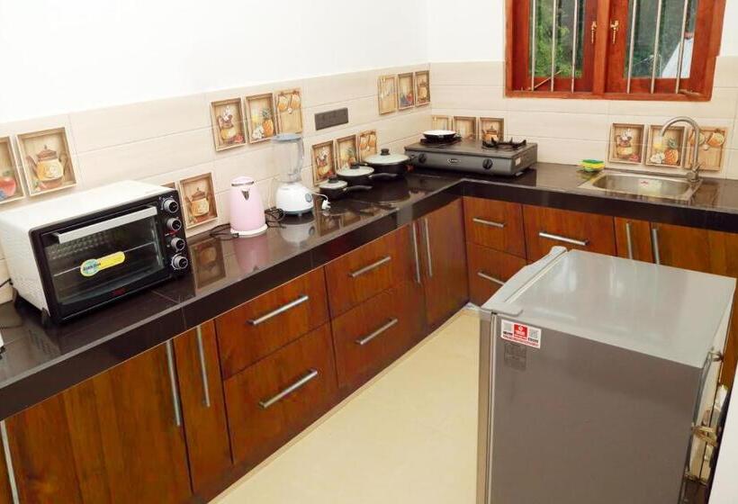 Пансион Nelum Riverside Villa