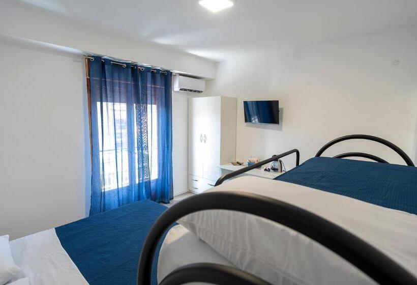 پانسیون Prestige House 8