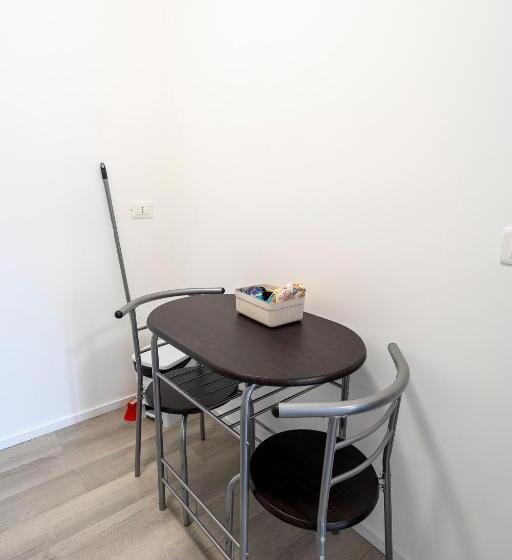 膳宿费 Prestige House 9