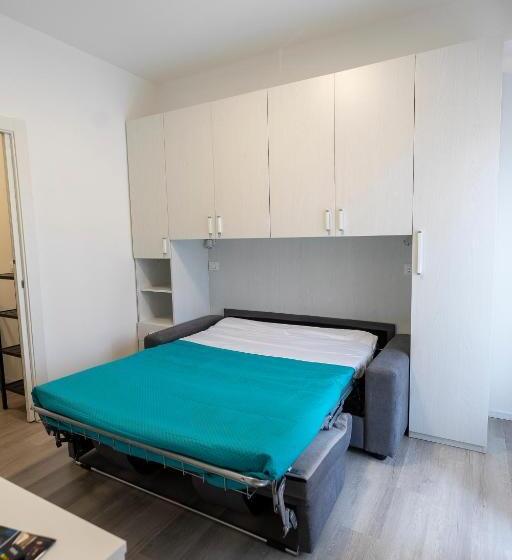 膳宿费 Prestige House 9