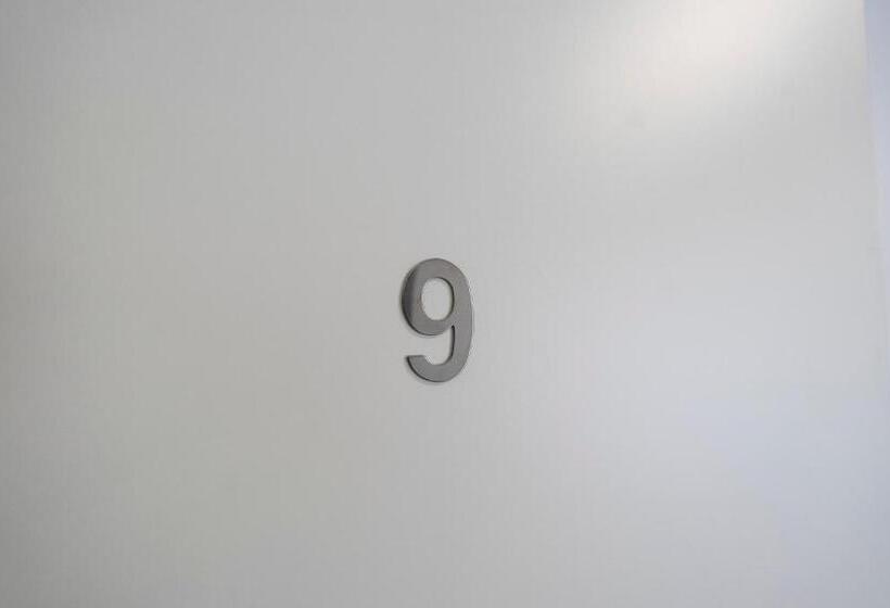 膳宿费 Prestige House 9