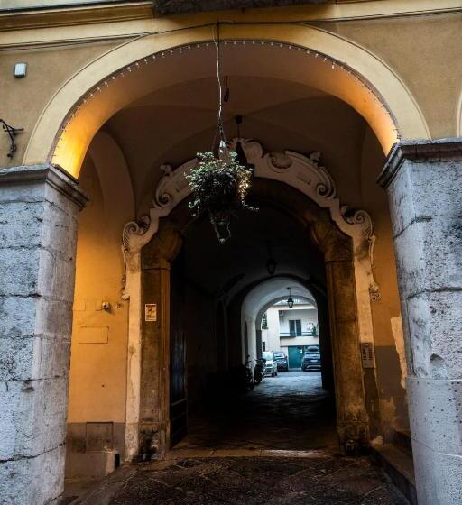 膳宿费 Residencia Barrio