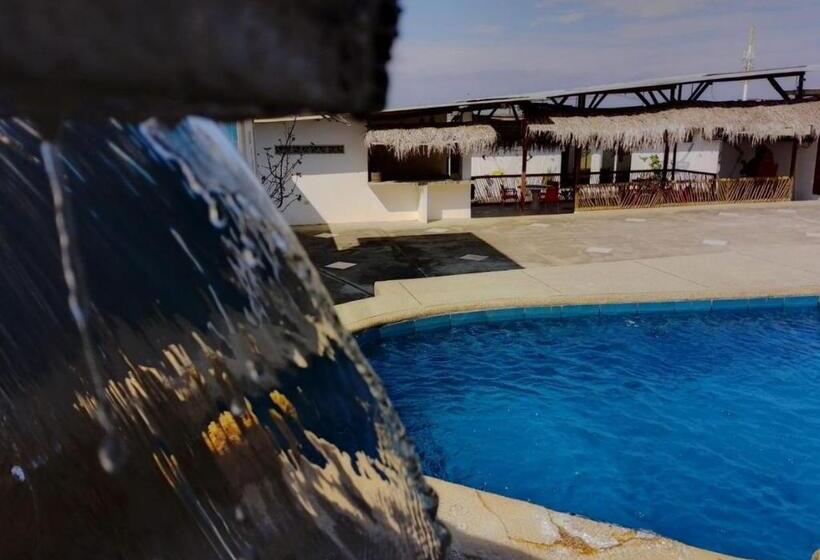 پانسیون Residencia Familiar Galeon