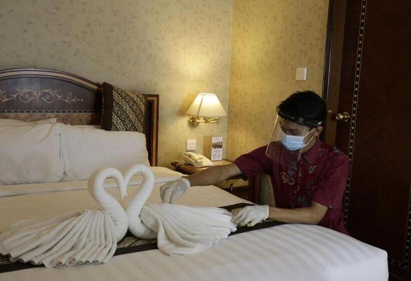 פנסיון Salsabila Vip Kost