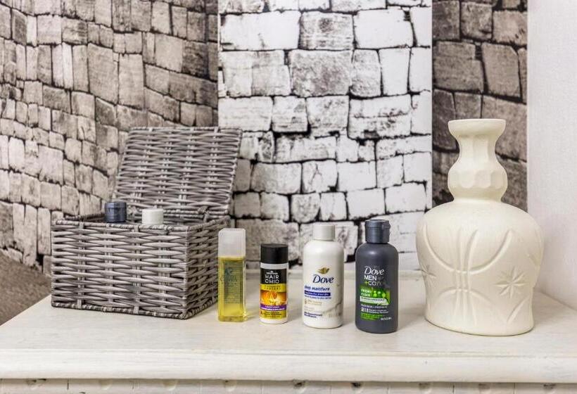 膳宿费 Suite A Due Passi Da Gardaland