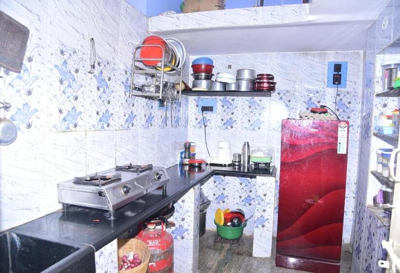 פנסיון Unique 2bhk Homestay