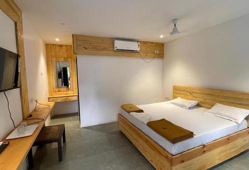 منتجع Pra Tiksha Farm