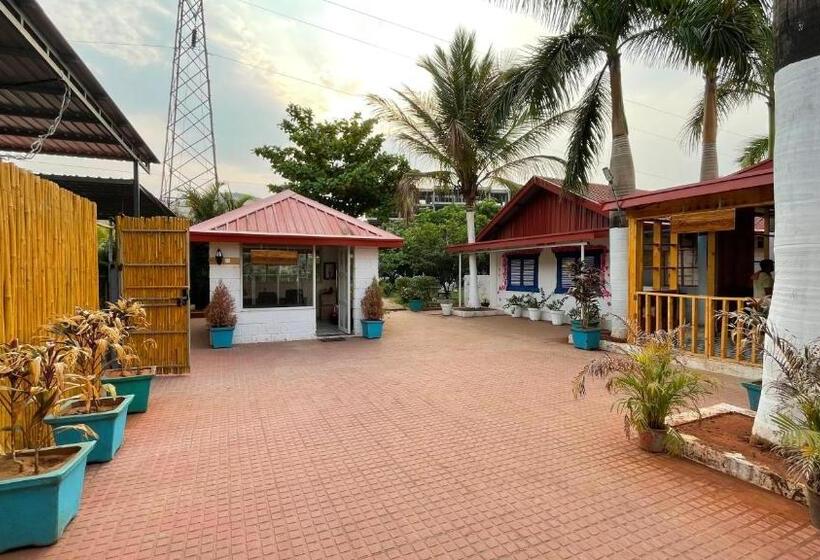 منتجع Pra Tiksha Farm