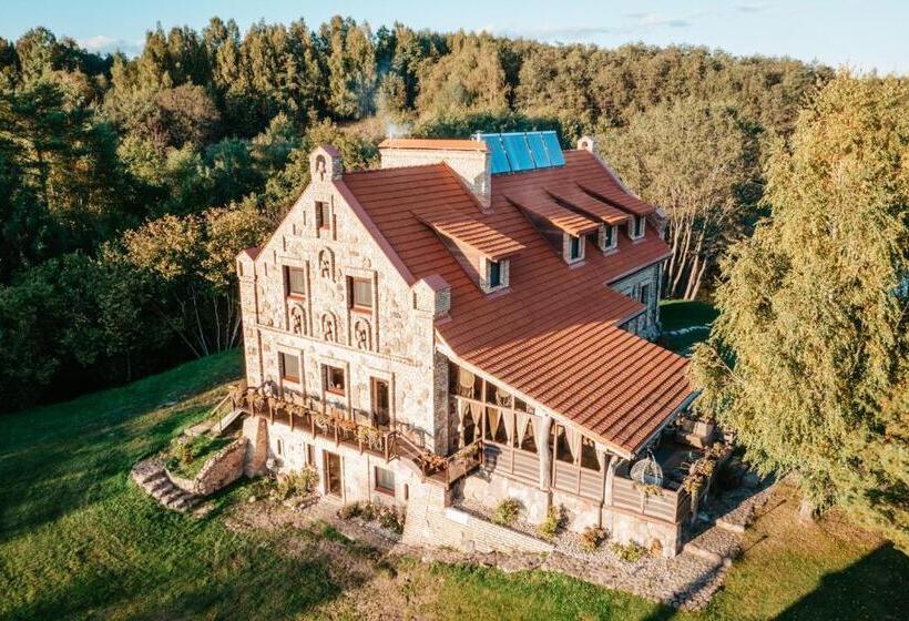 Shanti Resort & Deluxe Spa