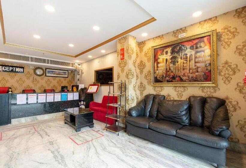 酒店 Collection O Raj Darbar Near City Centre